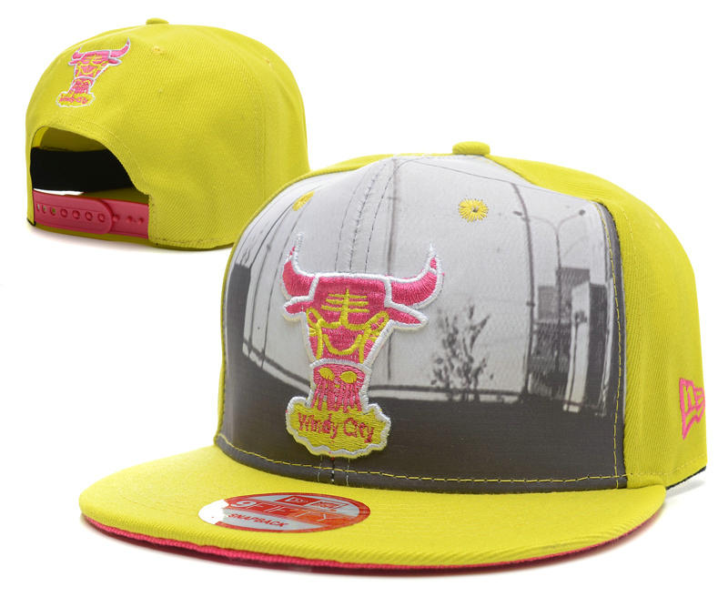 Chicago Bulls Yellow Snapback Hat SD 0512